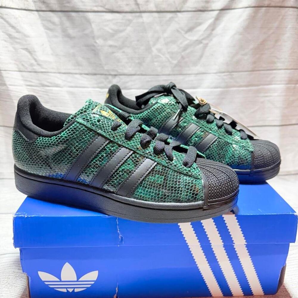 Adidas superstar ii green snake